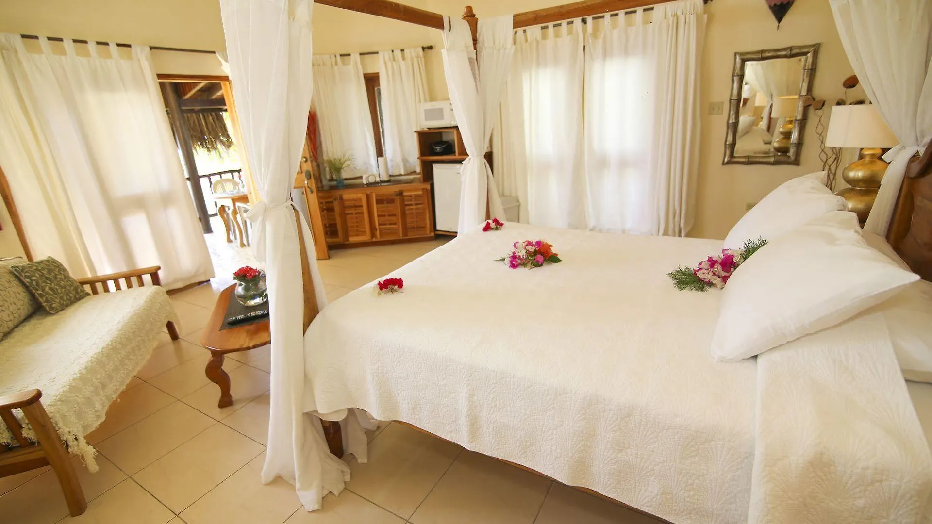 **** Szálloda Catcha Falling Star Negril Jamaica